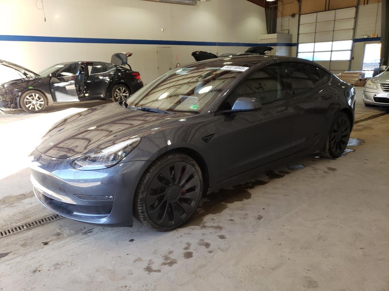 2022 TESLA MODEL 3