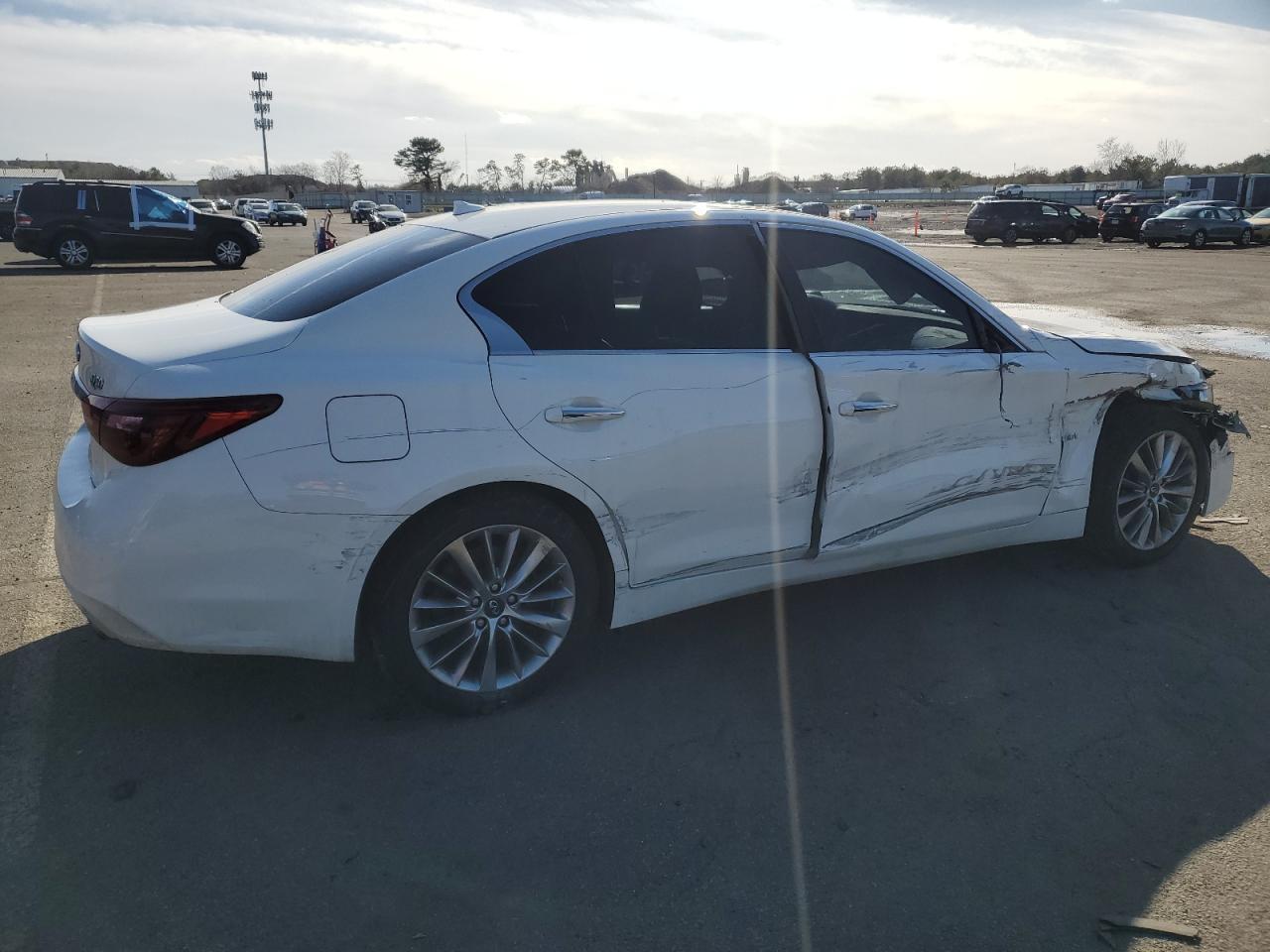 2019 INFINITI Q50 LUXE - Image 3