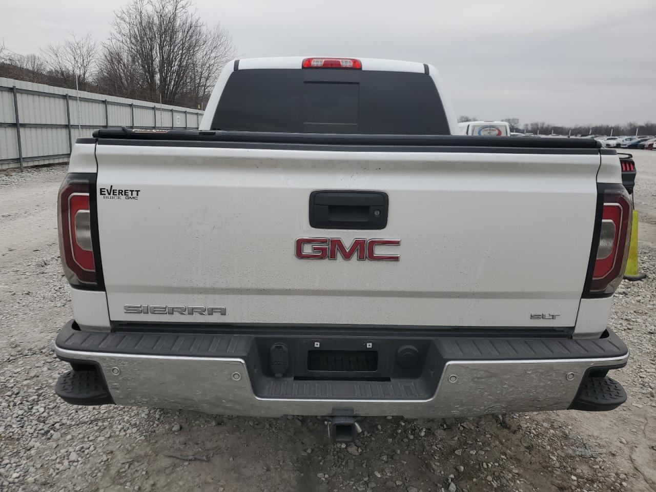 2018 GMC SIERRA K15 - Image 6