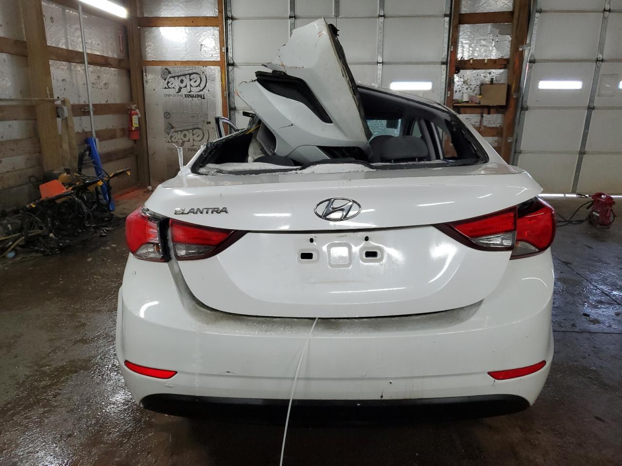 2015 HYUNDAI ELANTRA SE - Фото 6