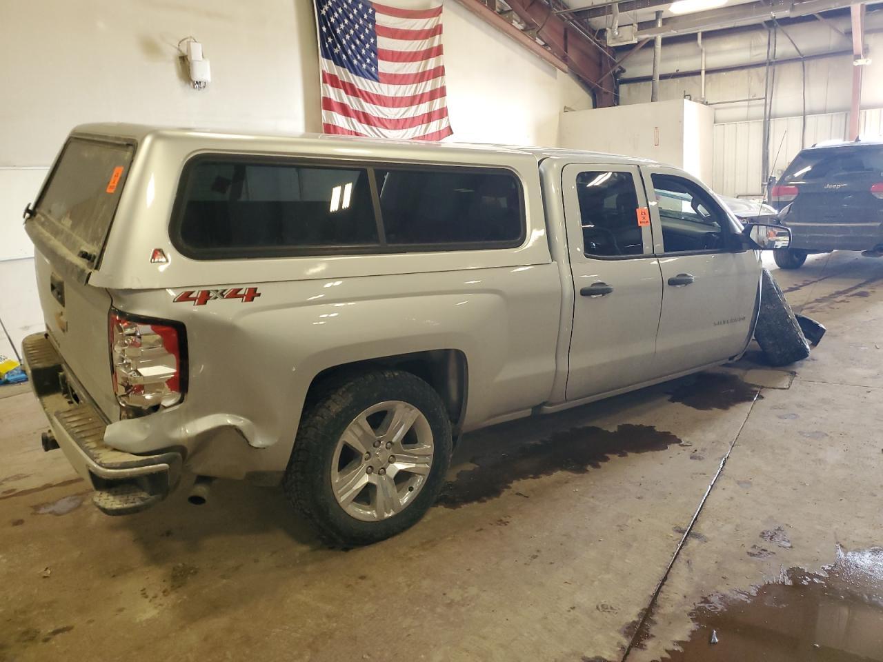 2018 CHEVROLET SILVERADO - Фото 3