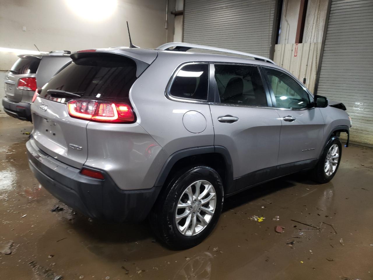 2019 JEEP CHEROKEE L - Image 3