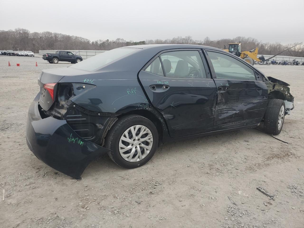 2018 TOYOTA COROLLA L - Image 3
