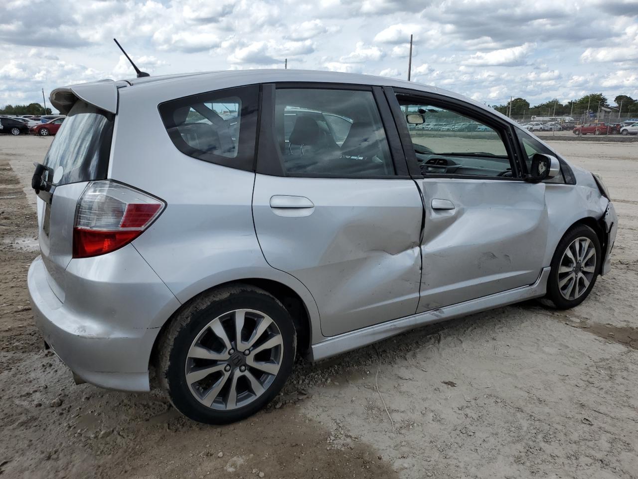 2013 HONDA FIT SPORT - Image 3