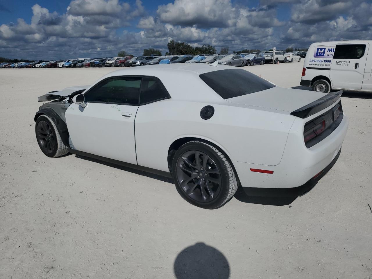 2023 DODGE CHALLENGER - Фото 2
