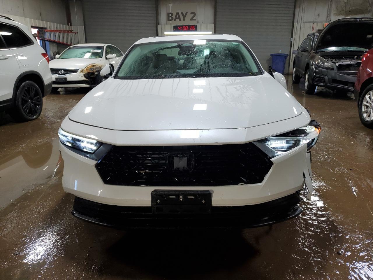 2024 HONDA ACCORD EX - Image 5