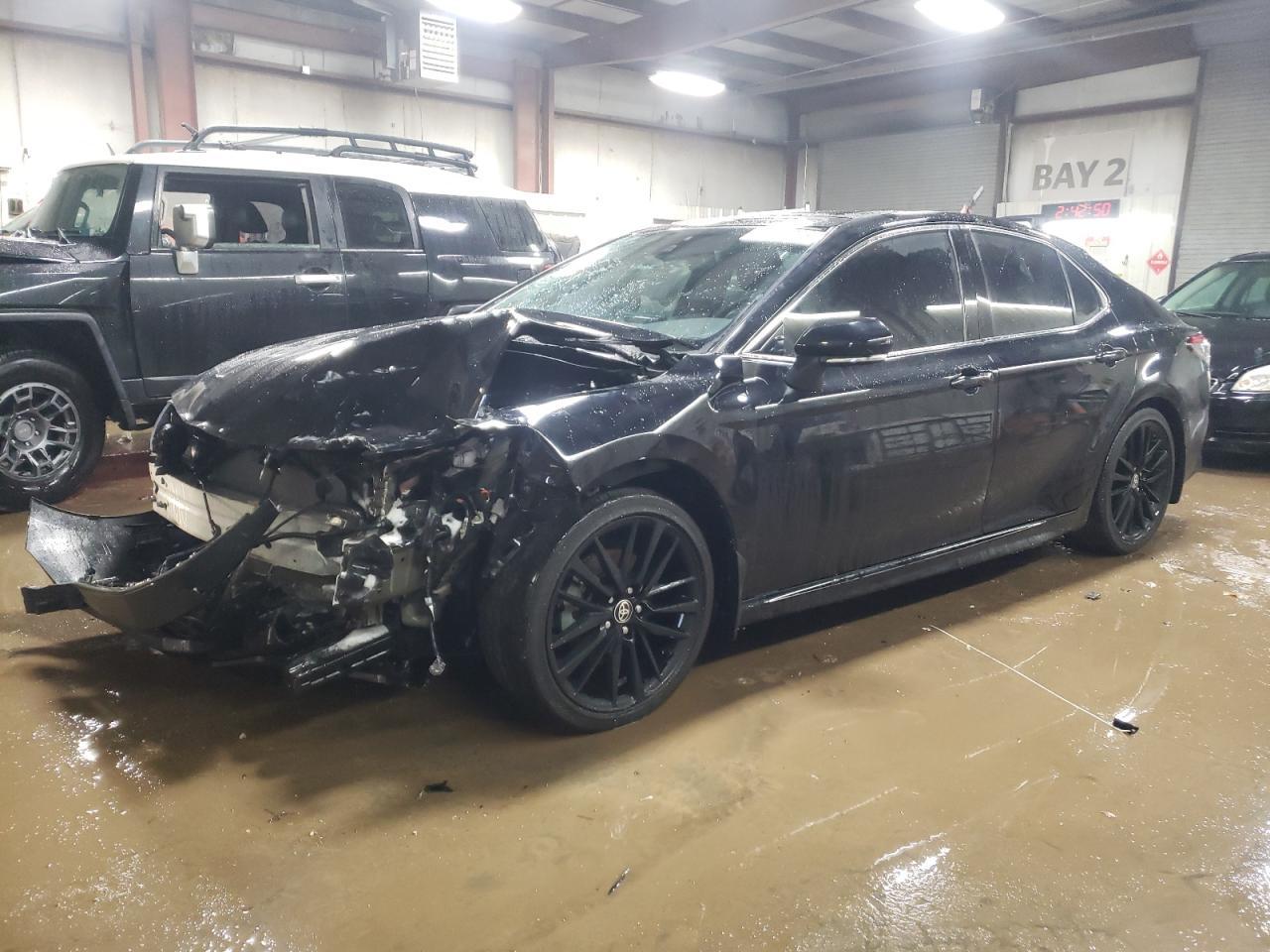 2022 TOYOTA CAMRY XSE