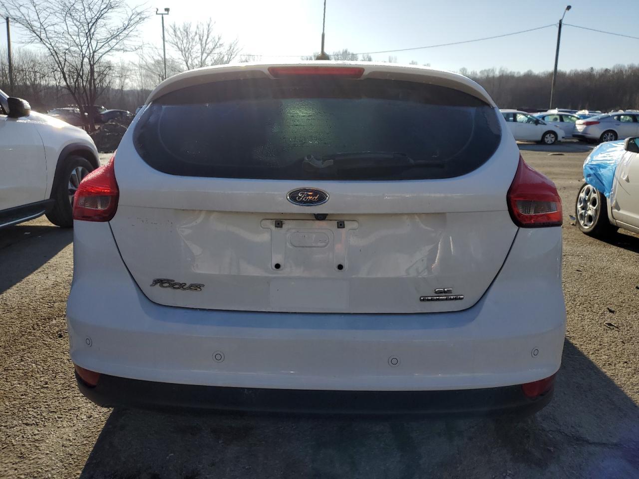 2016 FORD FOCUS SE - Image 6