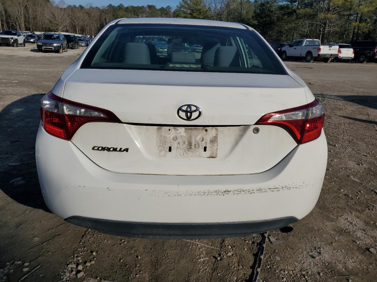 2015 TOYOTA COROLLA L - Image 6