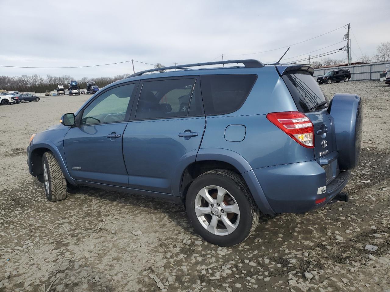 2011 TOYOTA RAV4 LIMIT - Фото 2