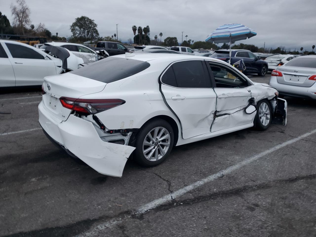 2023 TOYOTA CAMRY LE - Image 3
