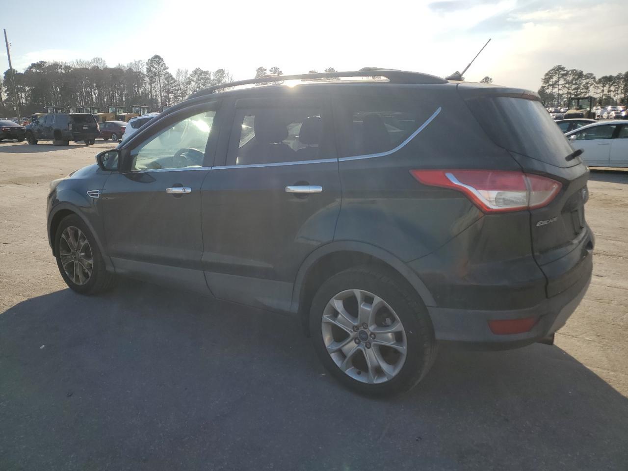 2013 FORD ESCAPE SE - Image 2