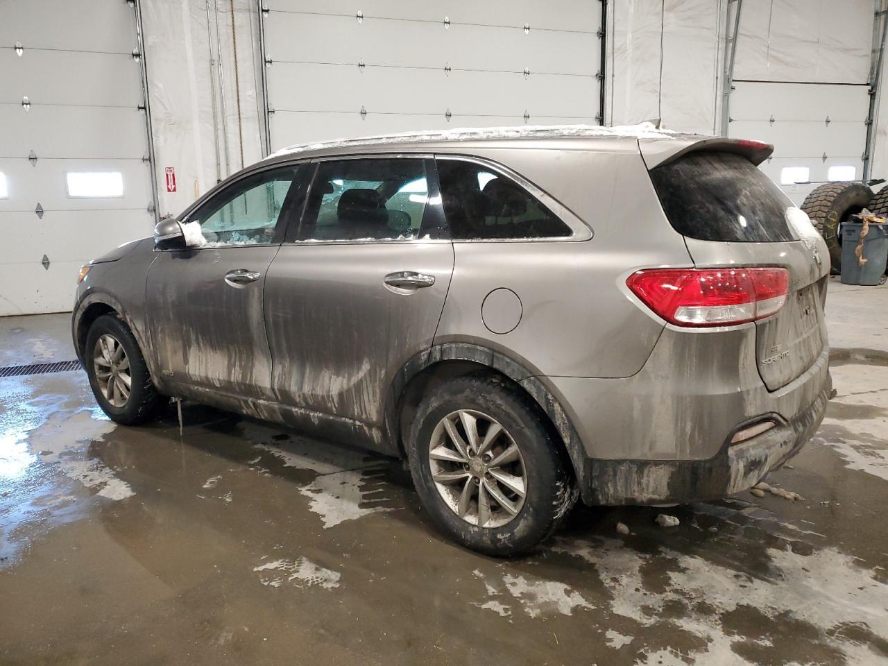 2016 KIA SORENTO LX - Image 2