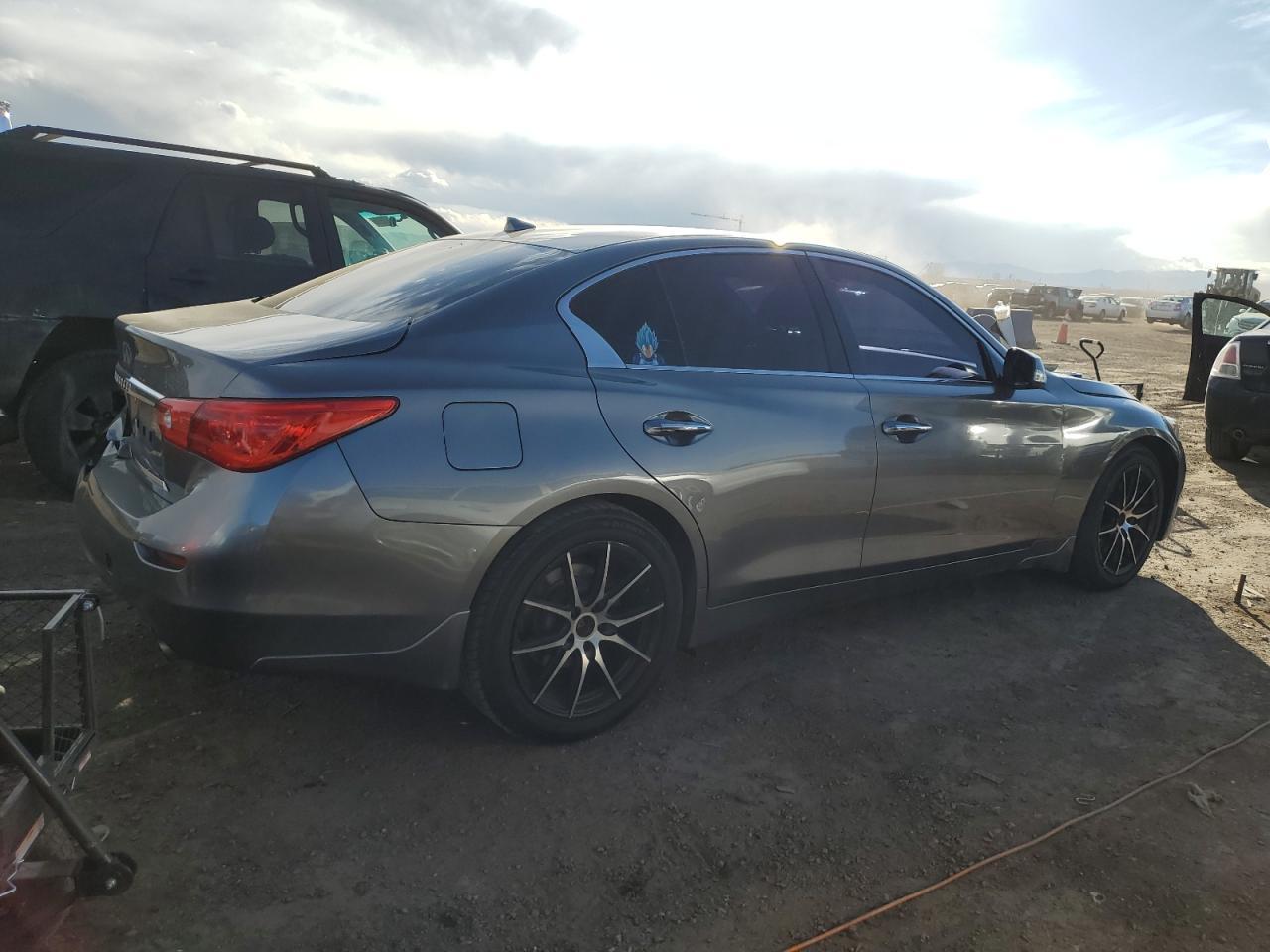 2016 INFINITI Q50 PREMIU - Фото 3
