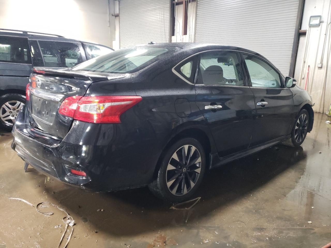 2017 NISSAN SENTRA S - Фото 3
