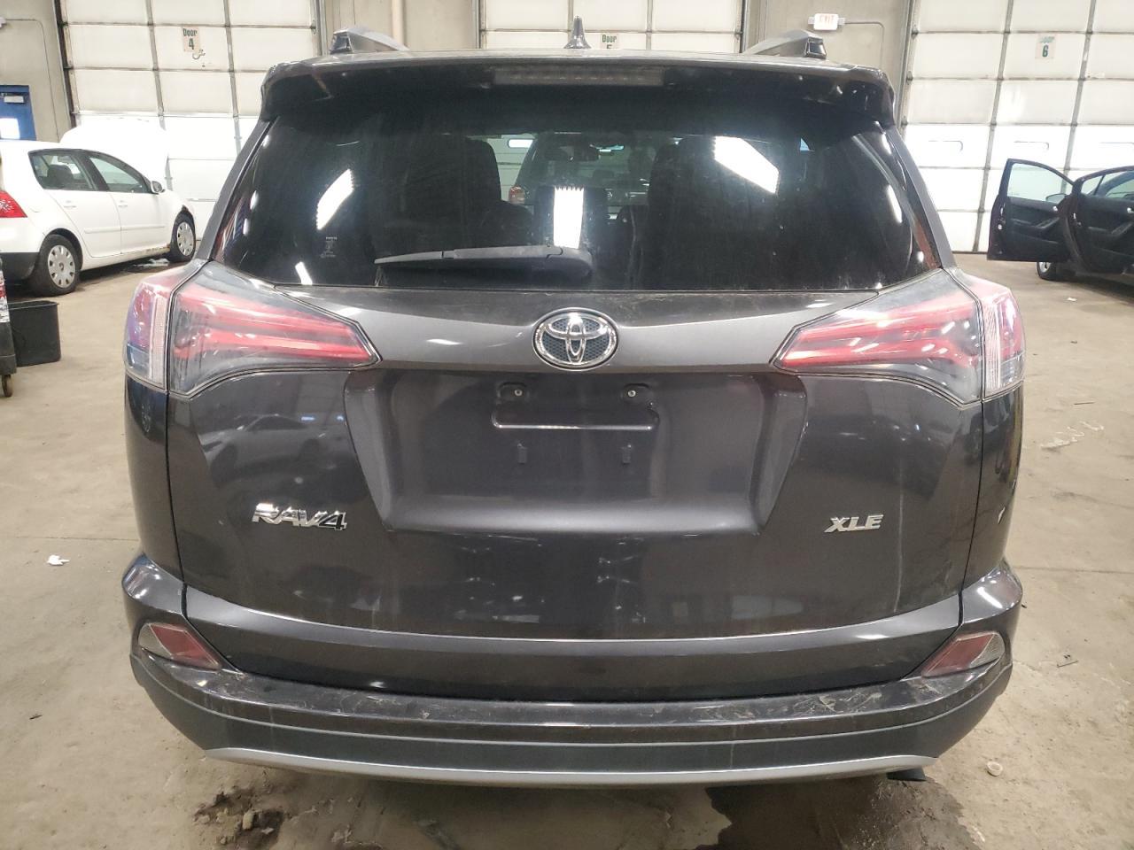 2018 TOYOTA RAV4 ADVEN - Фото 6