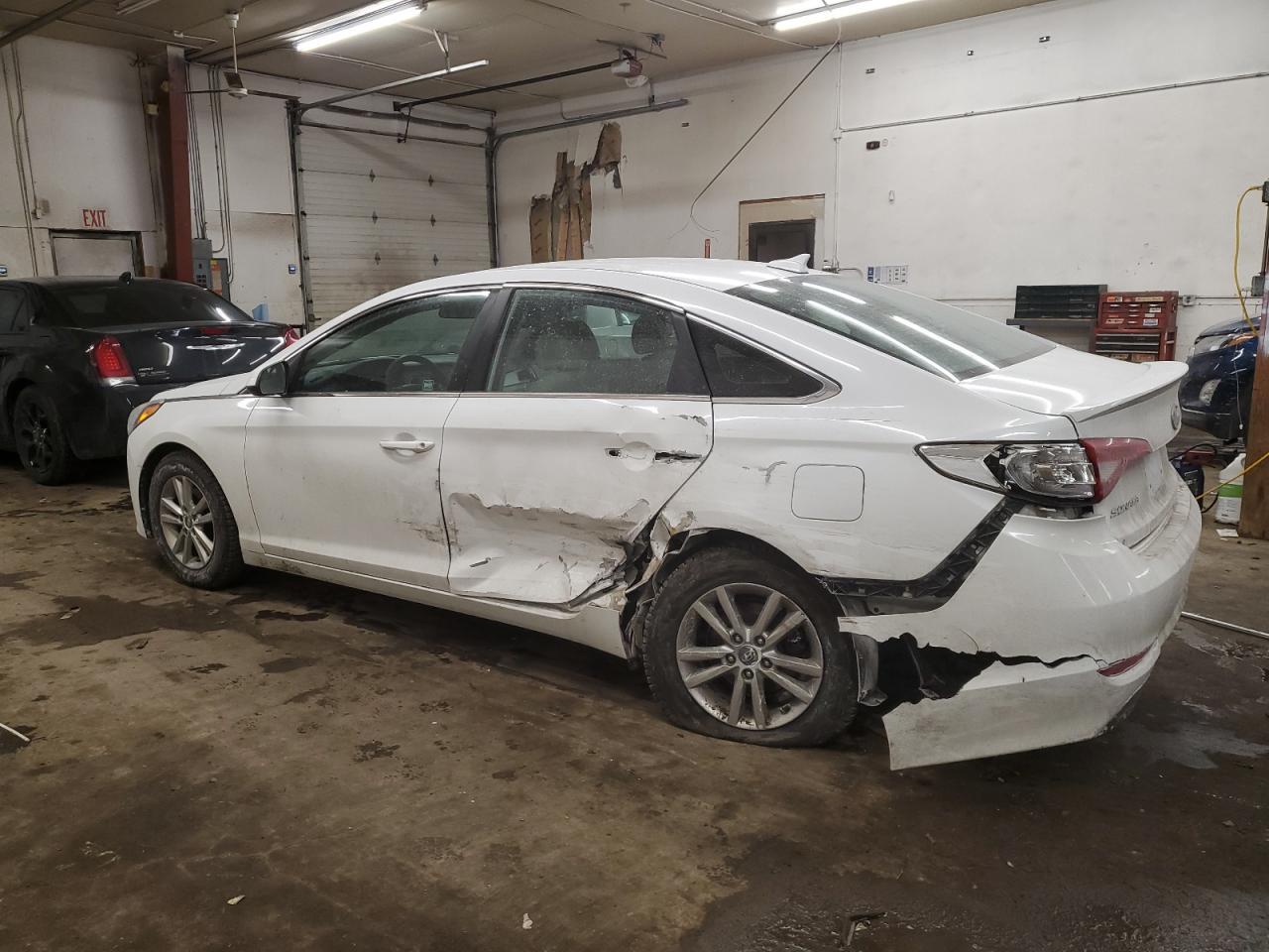 2017 HYUNDAI SONATA SE - Фото 2