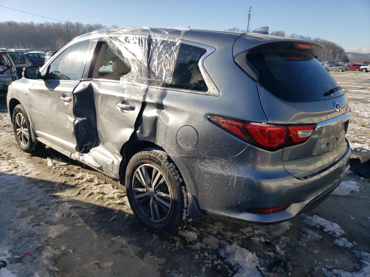 2016 INFINITI QX60 - Фото 2
