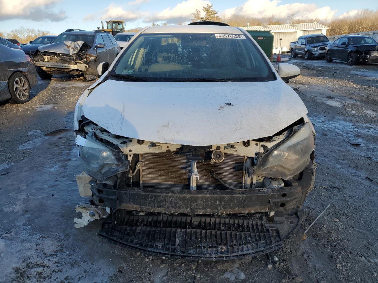 2015 TOYOTA COROLLA L - Image 5