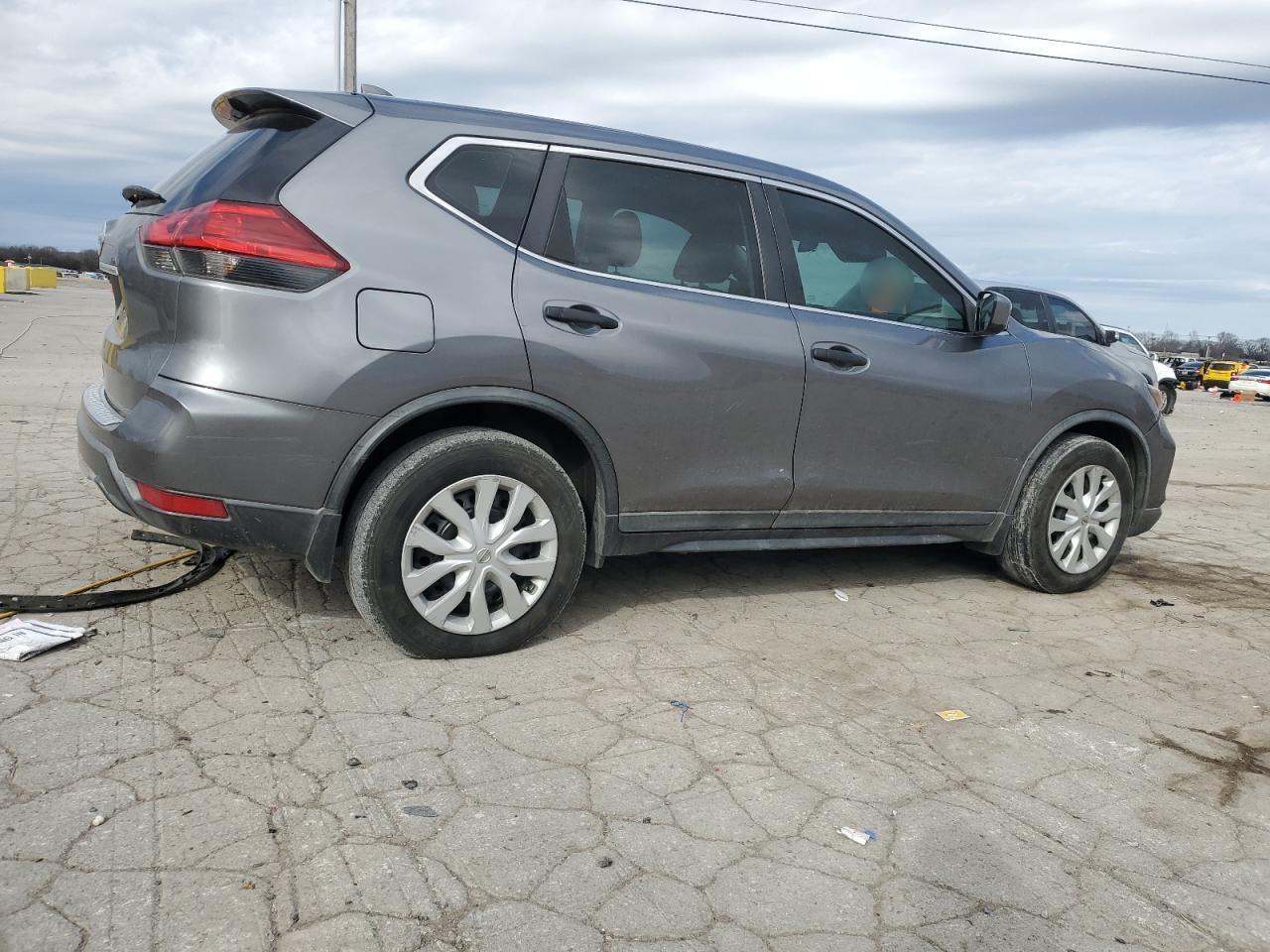 2017 NISSAN ROGUE S - Фото 3