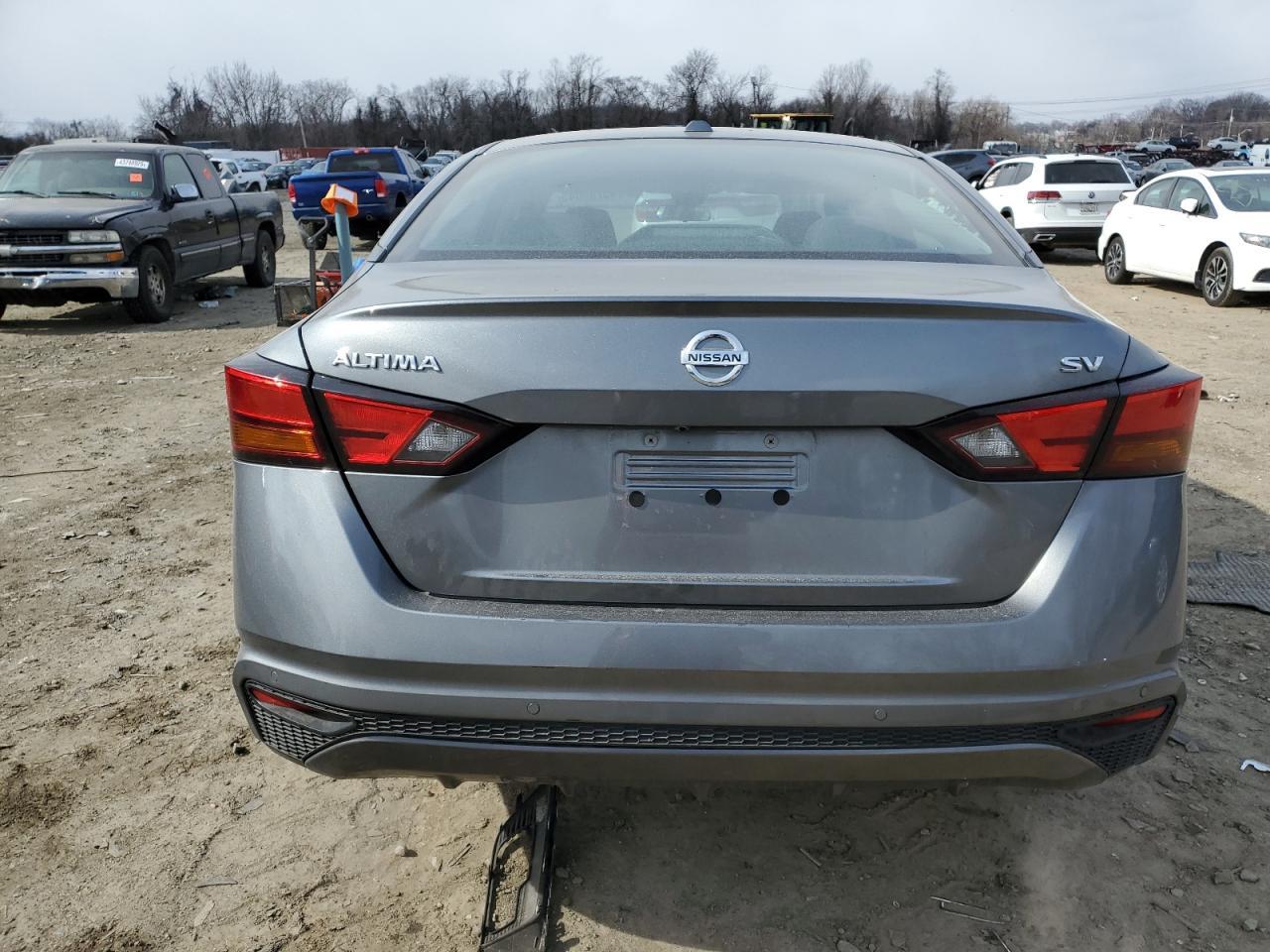 2022 NISSAN ALTIMA SV - Image 6
