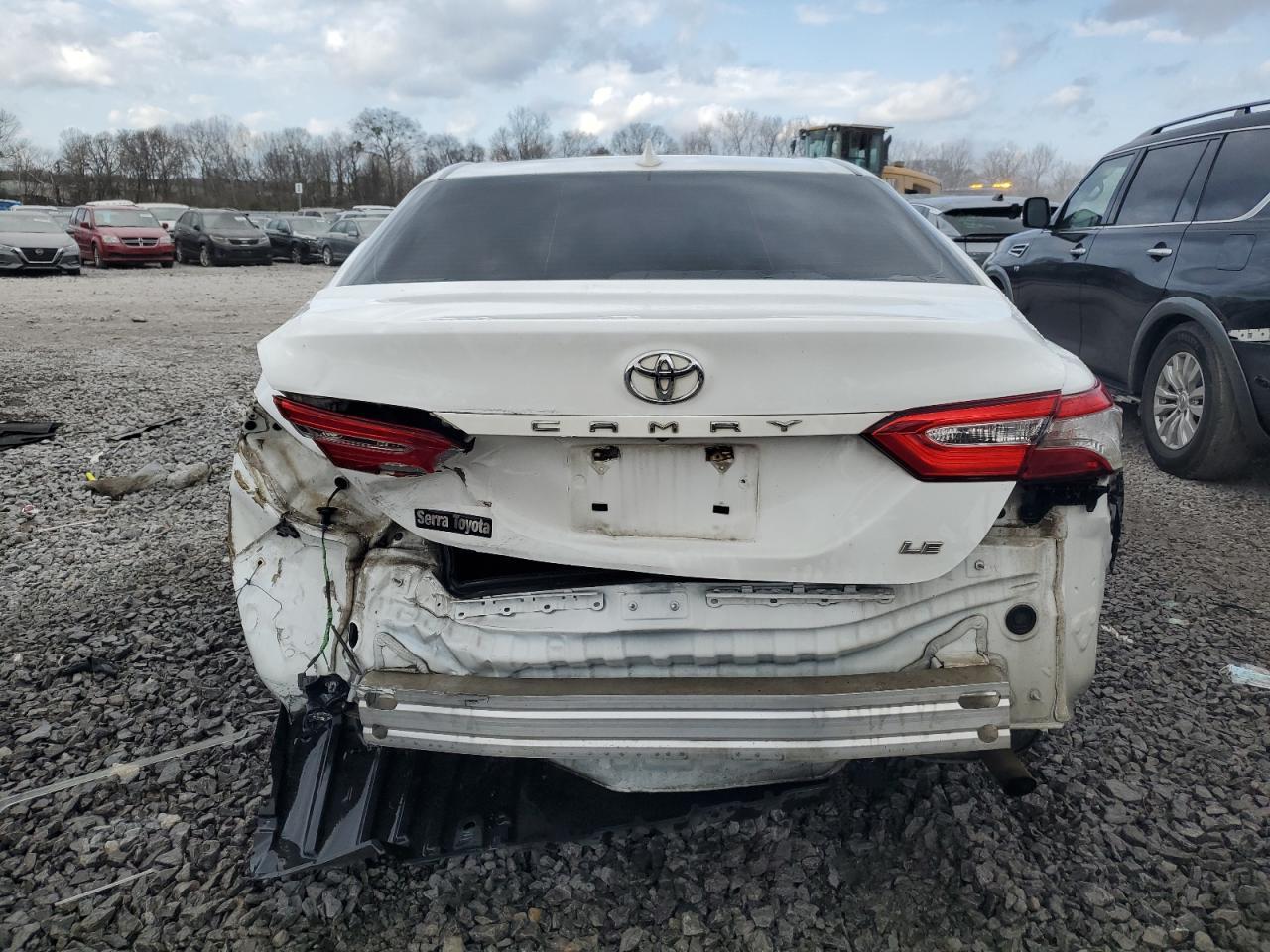 2019 TOYOTA CAMRY L - Фото 6