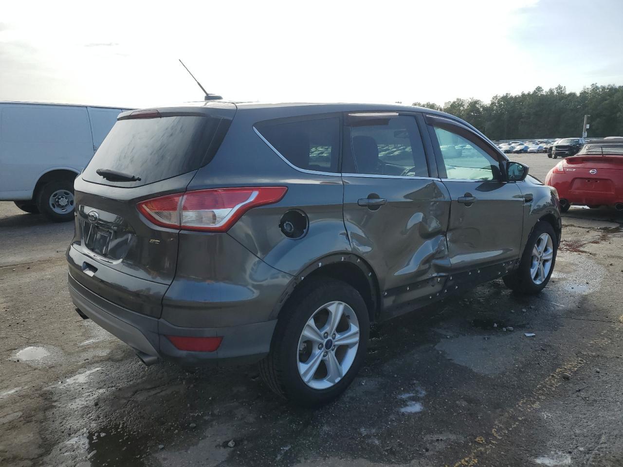2015 FORD ESCAPE SE - Image 3