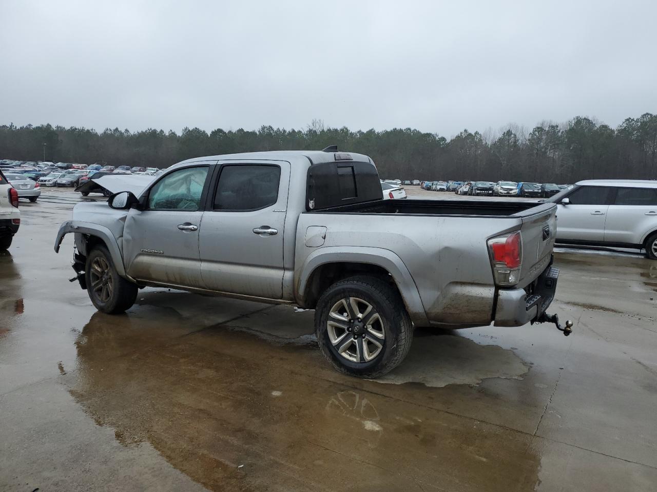 2017 TOYOTA TACOMA DOU - Фото 2