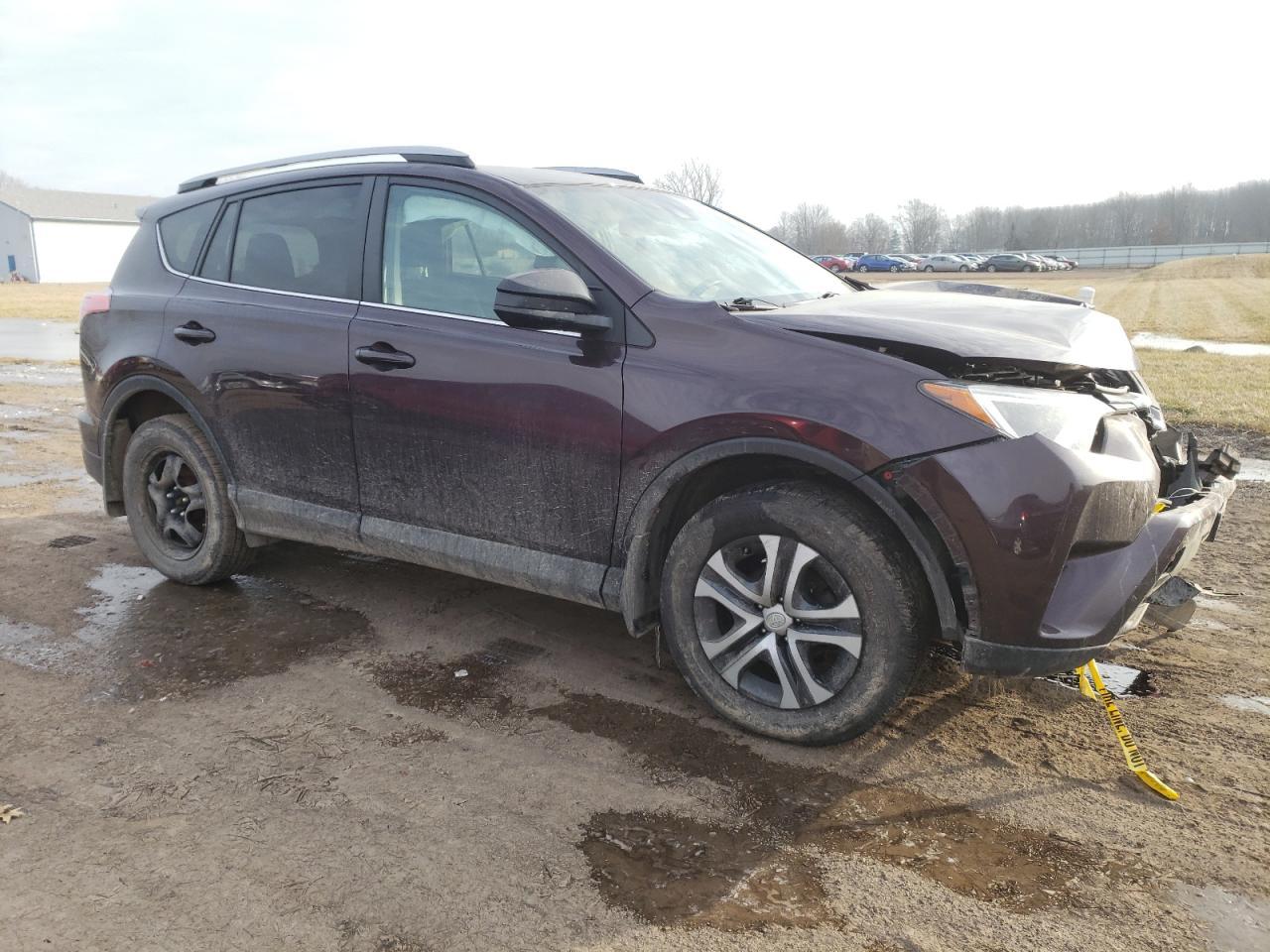 2017 TOYOTA RAV4 LE - Фото 4