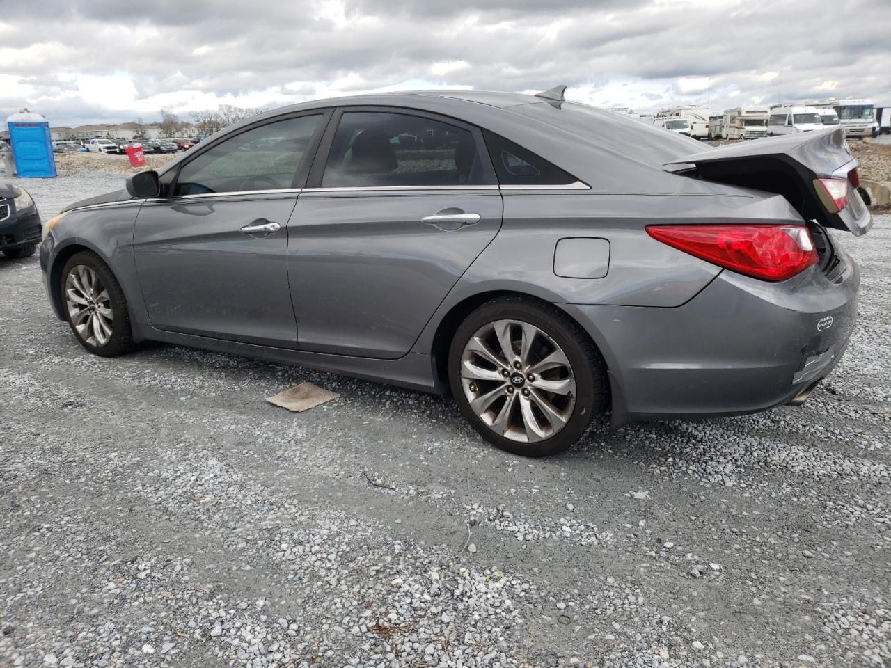 2011 HYUNDAI SONATA SE - Фото 2