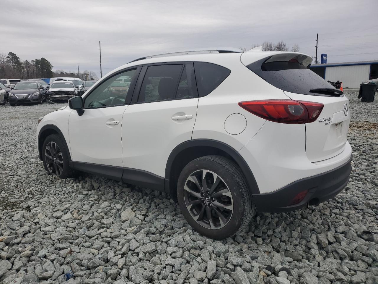 2016 MAZDA CX-5 GT - Image 2