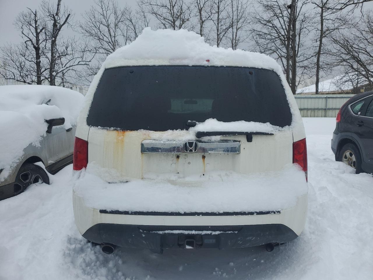 2015 HONDA PILOT EX - Фото 6