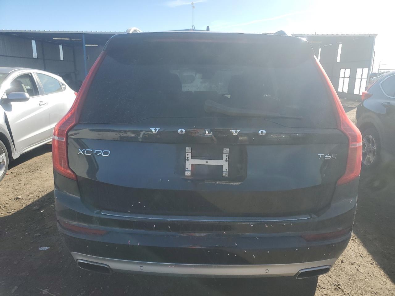 2016 VOLVO XC90 T6 - Image 6