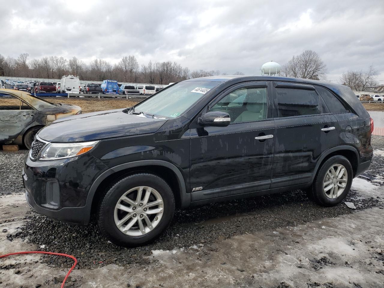 2015 KIA SORENTO LX