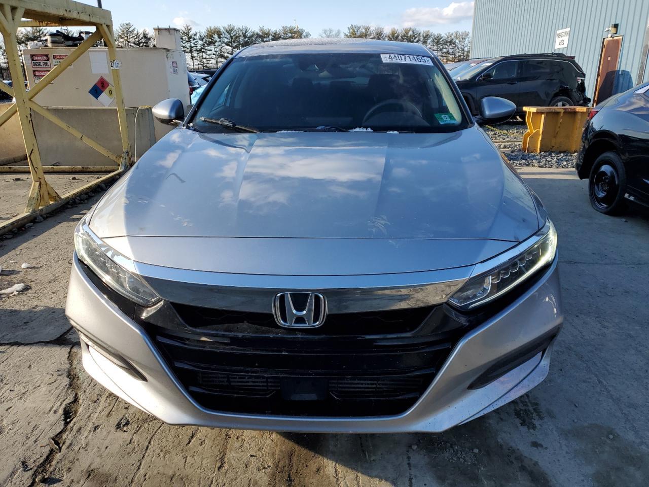 2018 HONDA ACCORD LX - Фото 5