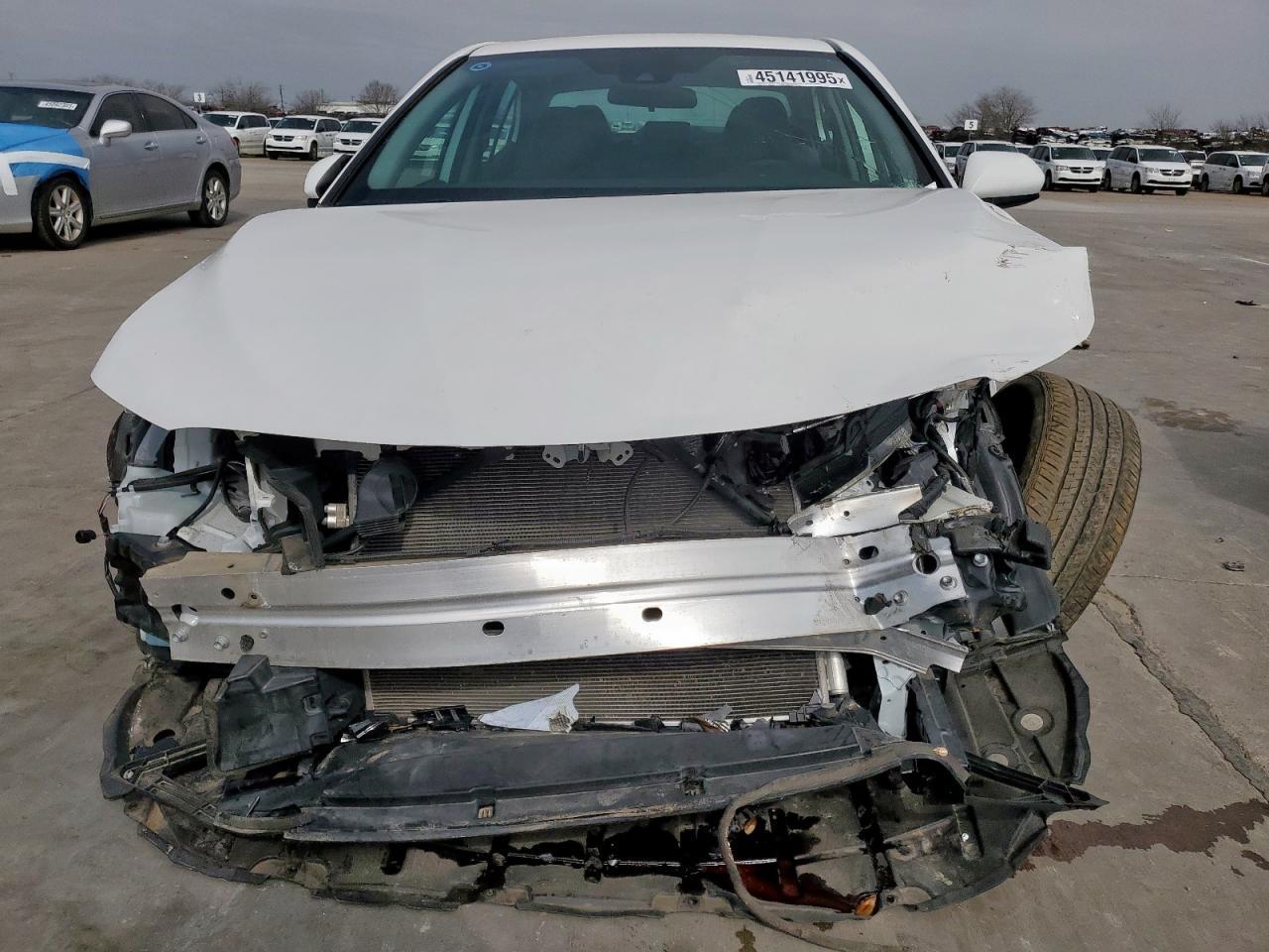 2019 TOYOTA CAMRY L - Image 5