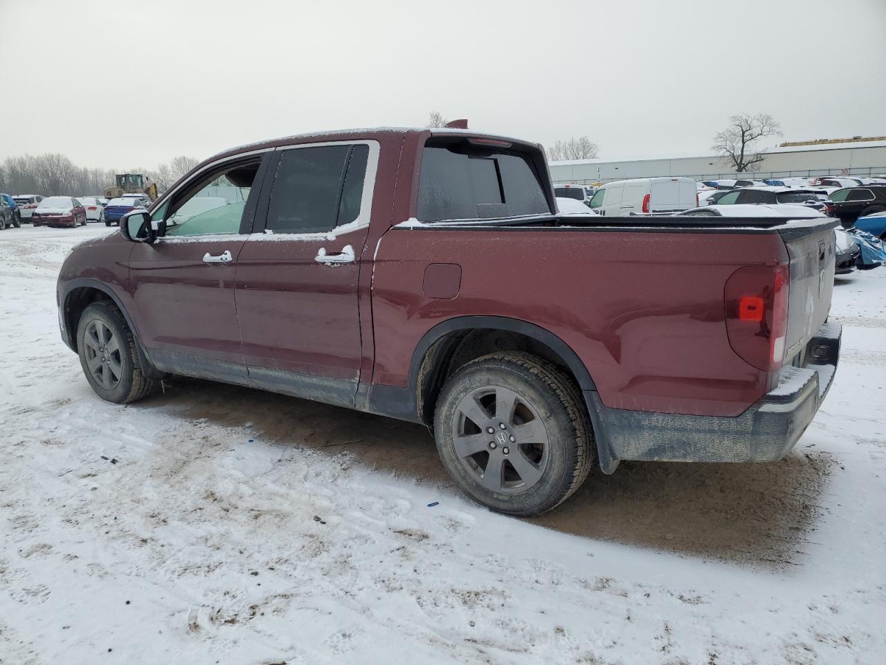 2020 HONDA RIDGELINE - Image 2
