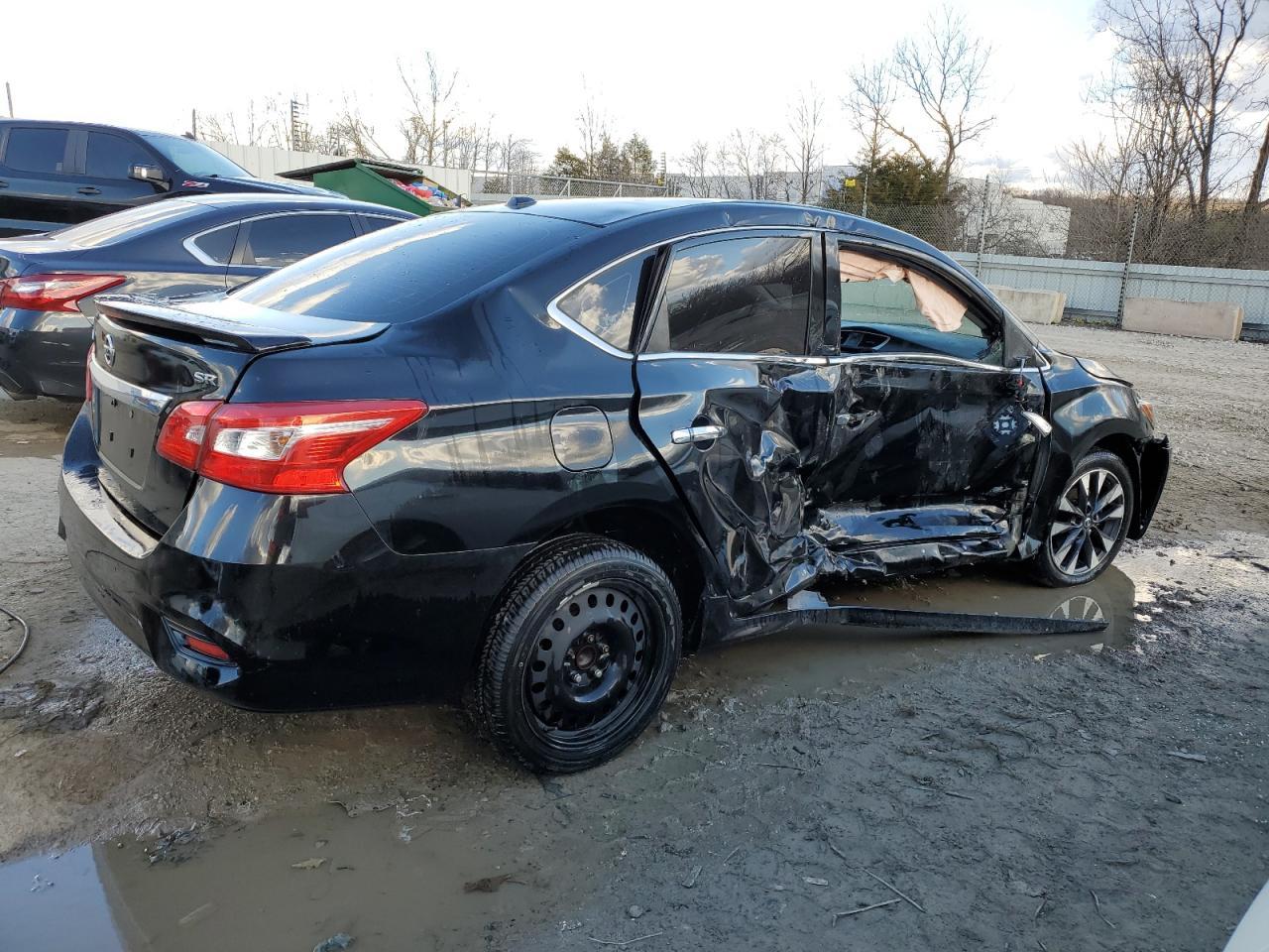 2017 NISSAN SENTRA S - Фото 3