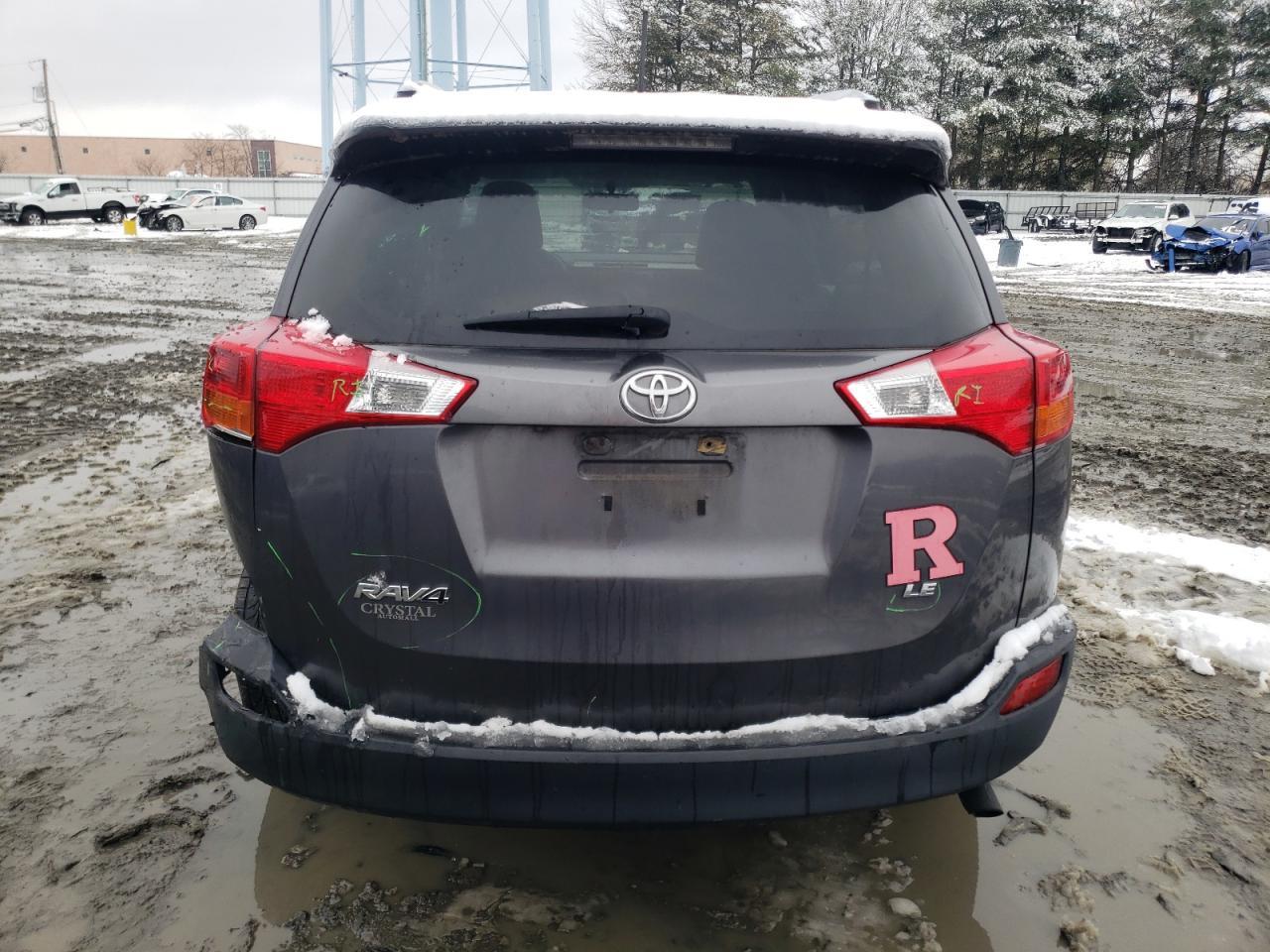 2014 TOYOTA RAV4 LE - Image 6