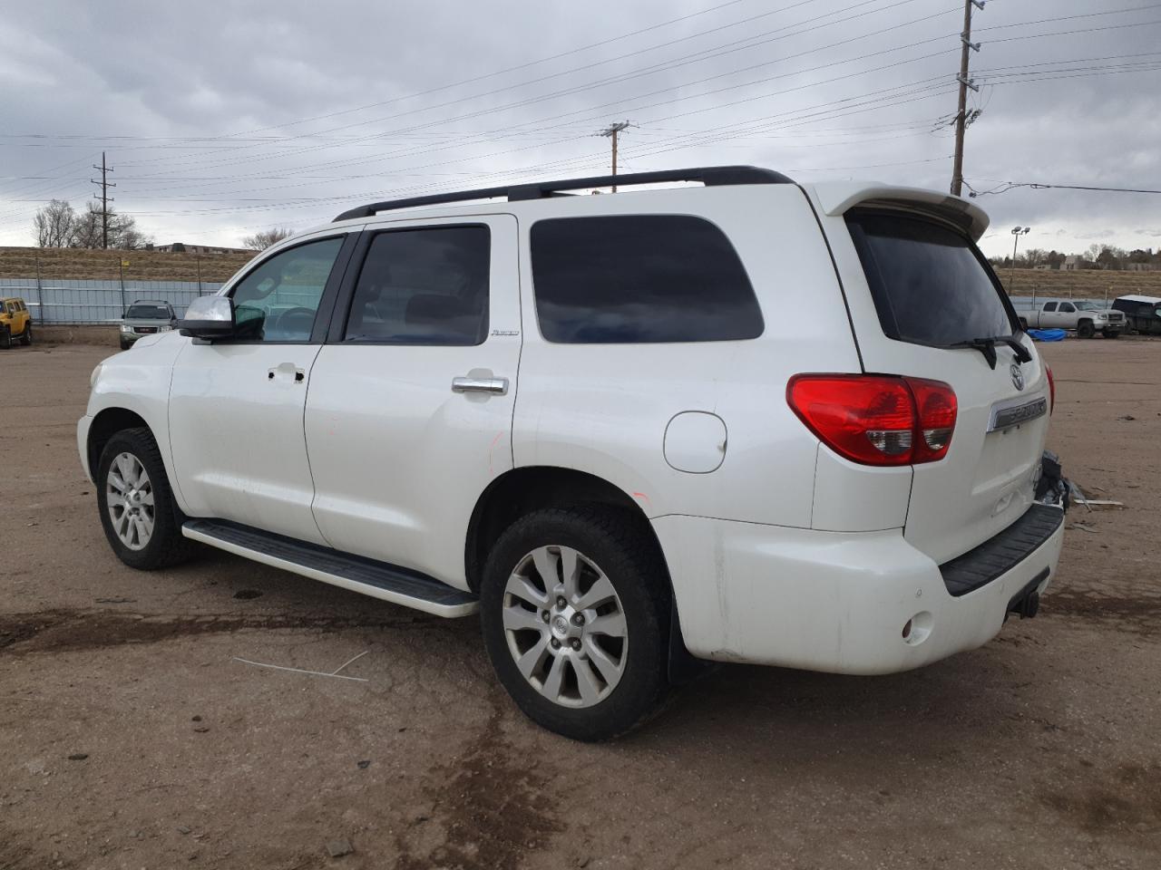 2014 TOYOTA SEQUOIA PL - Фото 2