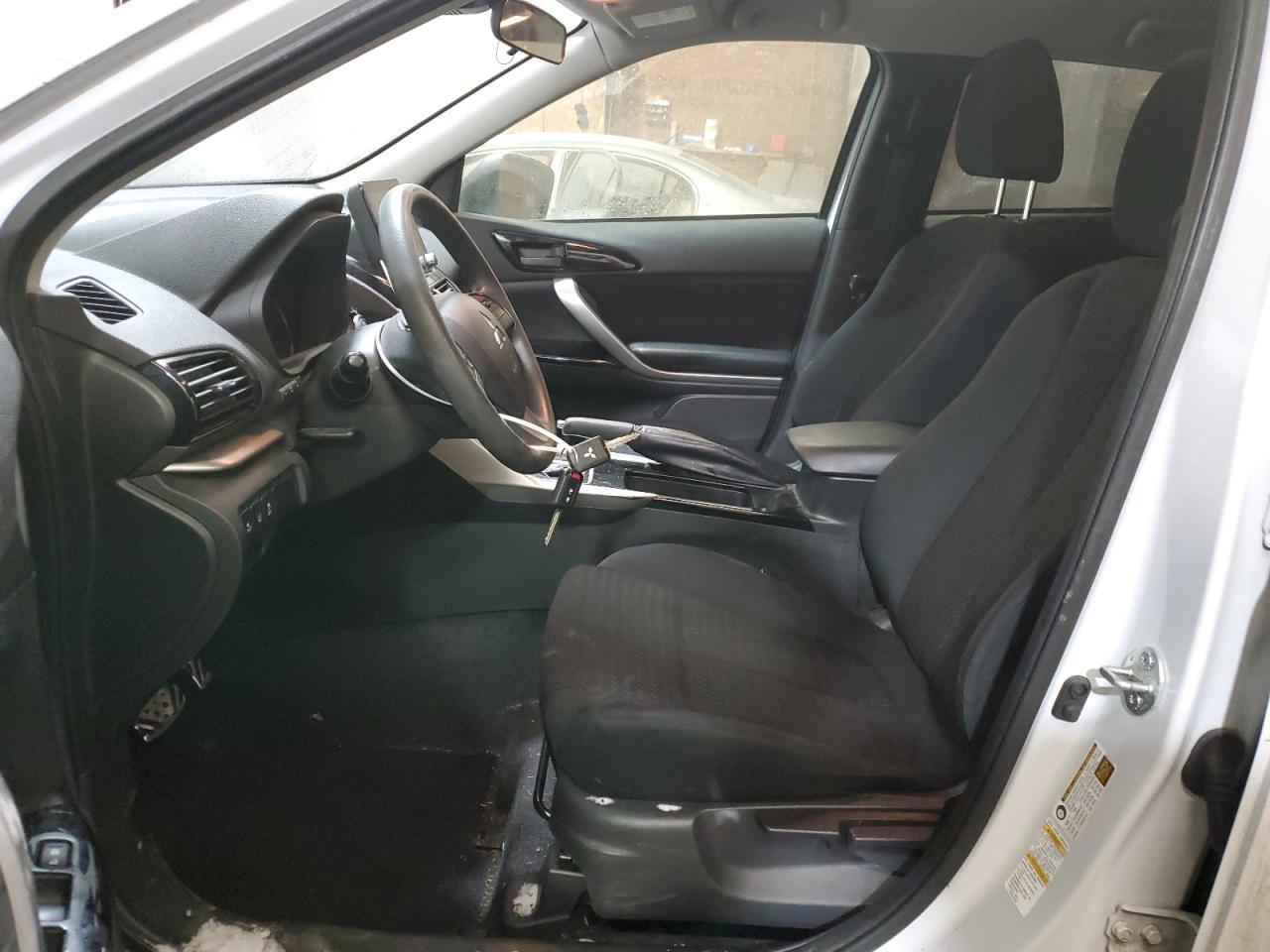 2022 MITSUBISHI ECLIPSE CR - Image 7