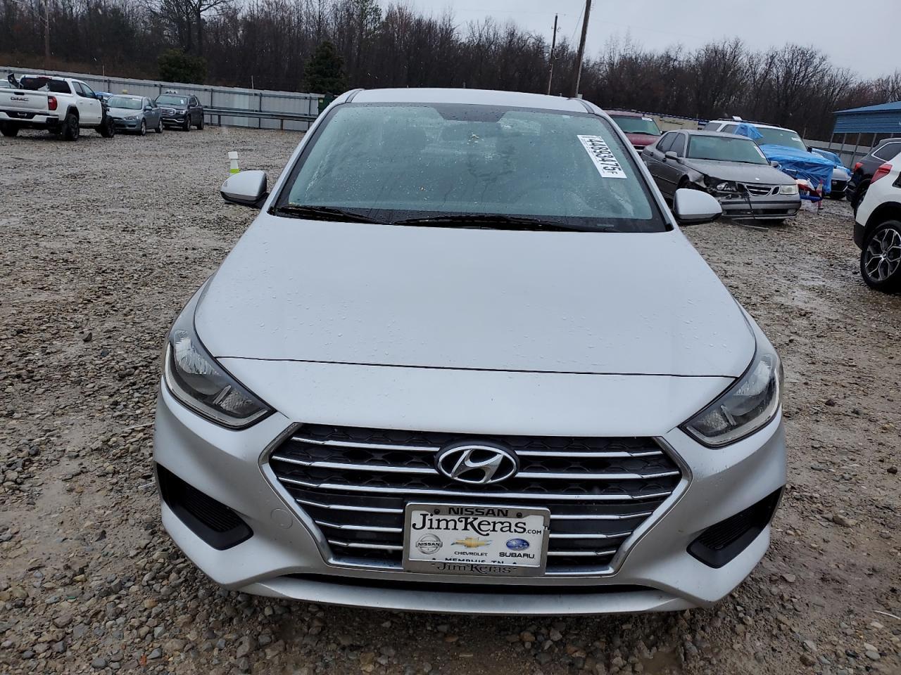 2019 HYUNDAI ACCENT SE - Фото 5