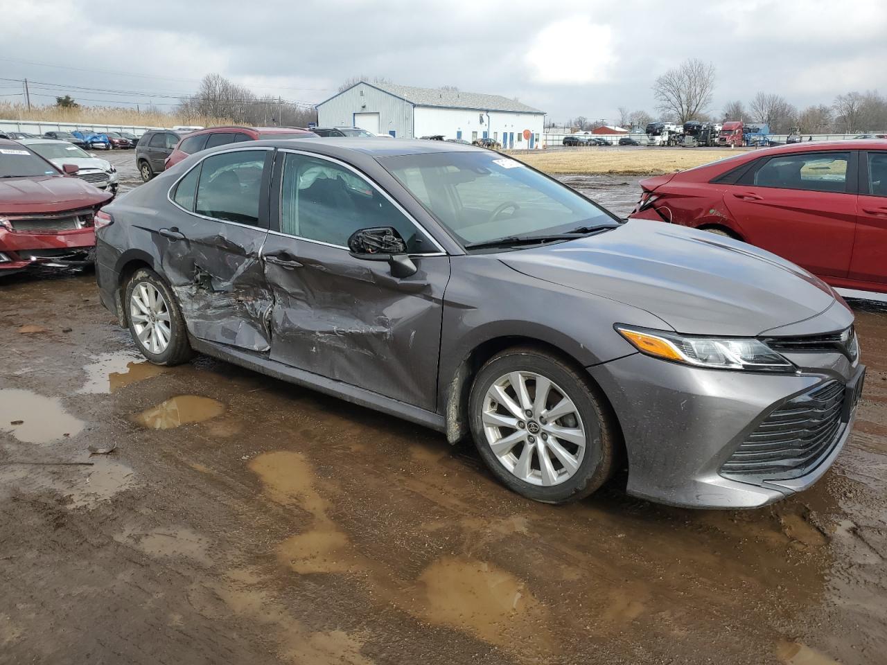 2020 TOYOTA CAMRY LE - Image 4