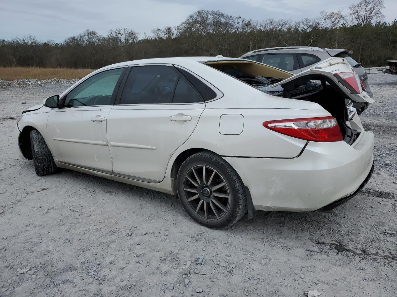 2016 TOYOTA CAMRY XSE - Фото 2