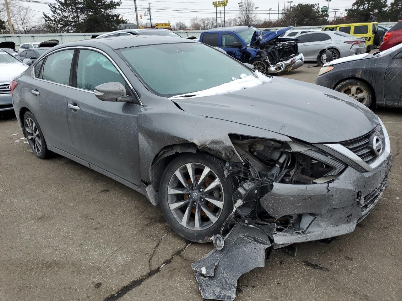 2016 NISSAN ALTIMA 2.5 - Image 4