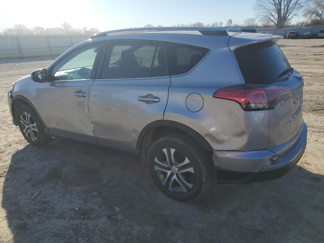 2017 TOYOTA RAV4 LE - Image 2