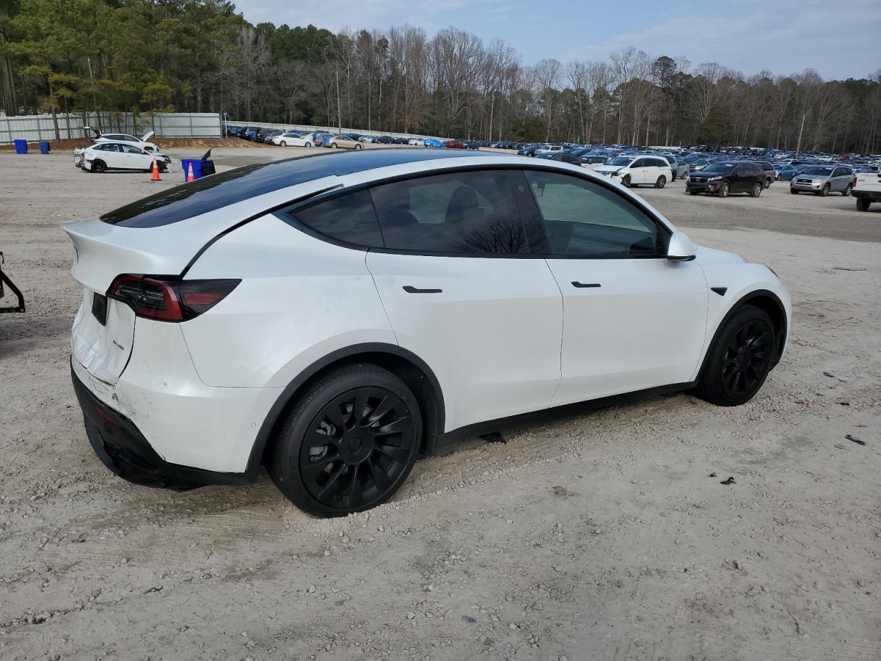 2022 TESLA MODEL Y - Image 3