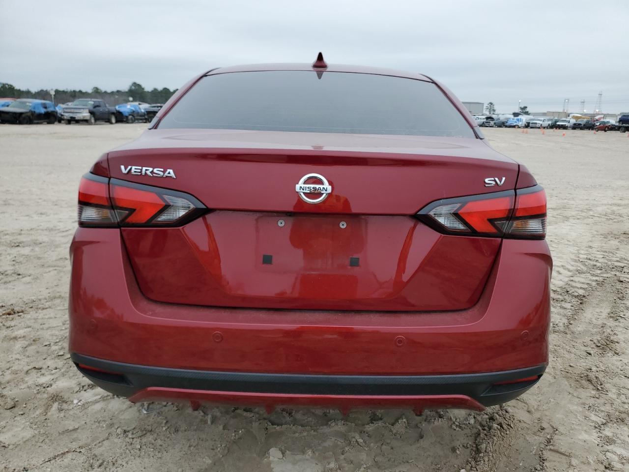 2021 NISSAN VERSA SV - Фото 6