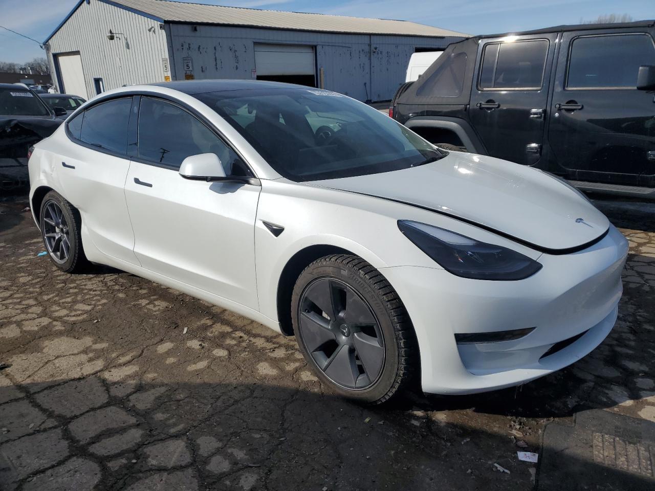 2023 TESLA MODEL 3 - Image 4