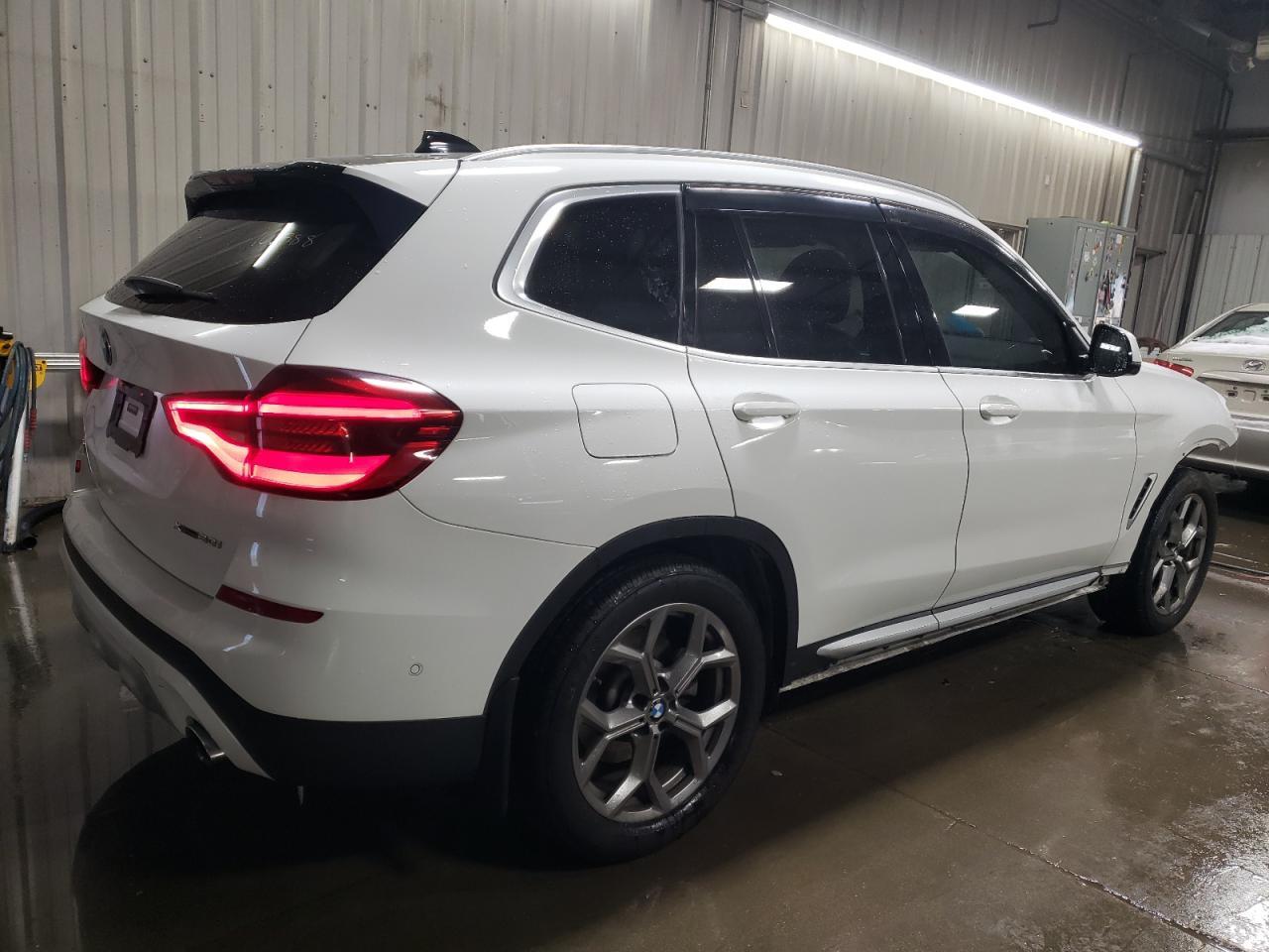 2021 BMW X3 XDRIVE3 - Image 3